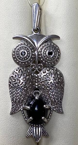Подвеска. Сова. Серебро 925 пробы. Камень